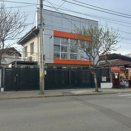 Apartament Negris Bîrlad Buitenkant foto